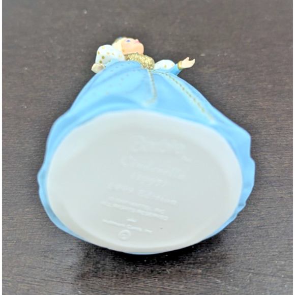 Hallmark Keepsake Alice in Wonderland Mop Top Billy Barbie Ornament Lot of 3 - Picture 12 of 14